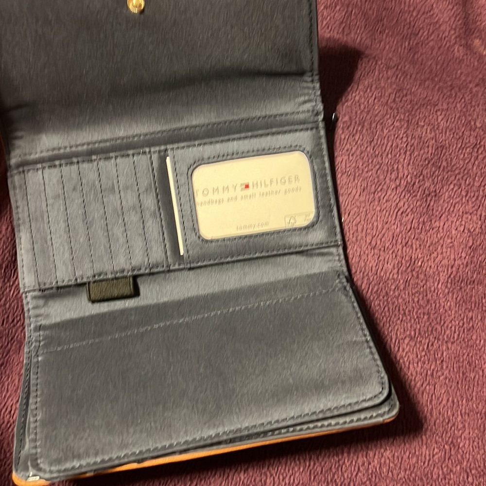 Wallet - Picture 2 of 3